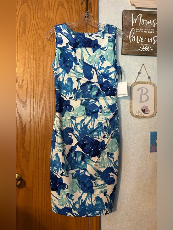 Calvin Klein Dresses & Skirts - NWT Calvin Klein Blue Floral Dress - Size 2